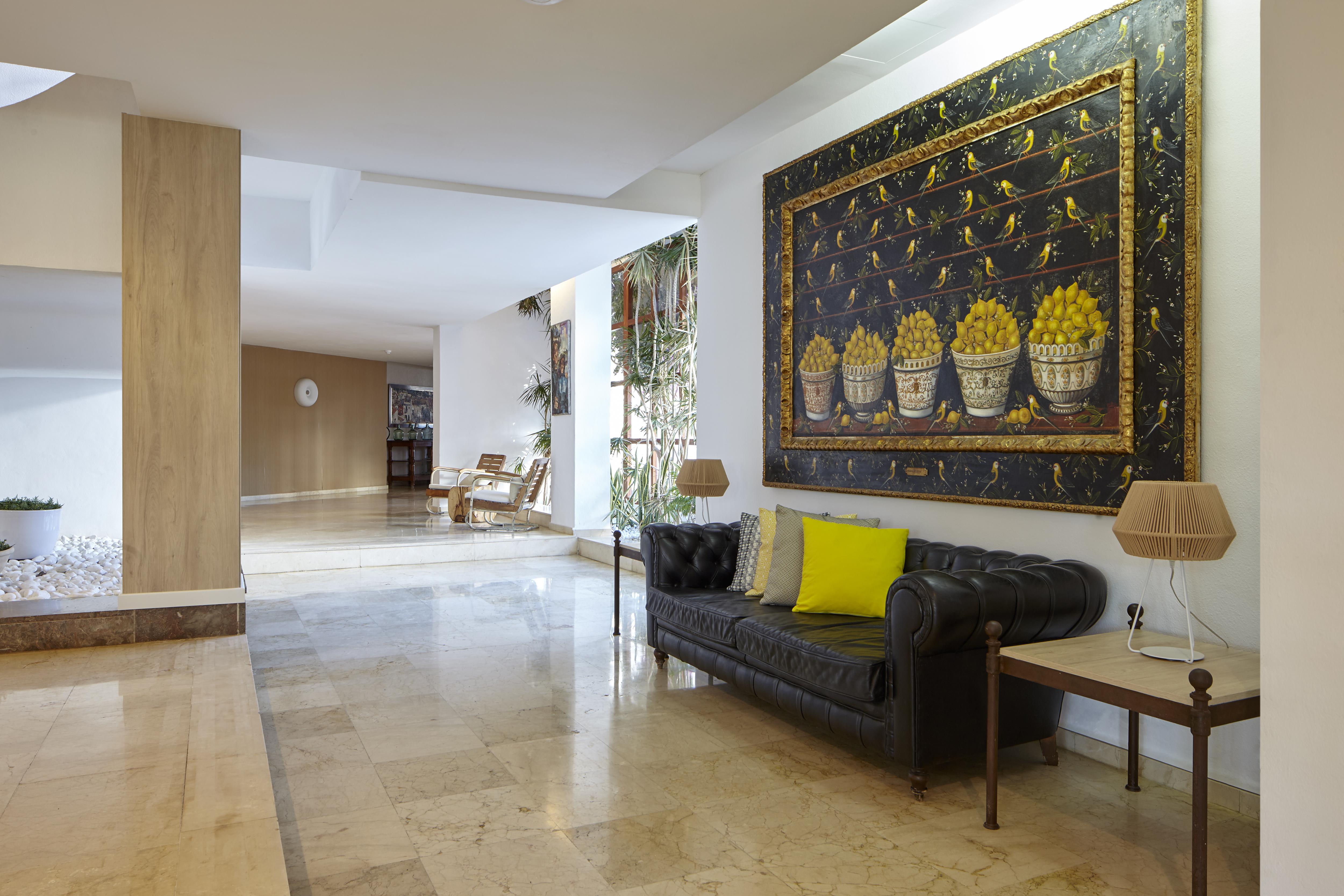 Hotel Tres Torres Santa Eulària des Riu Εξωτερικό φωτογραφία